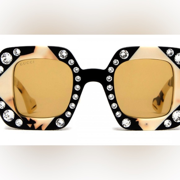 GUCCI Hollywood Forever Woman’s Sunglasses - Picture 15 of 16